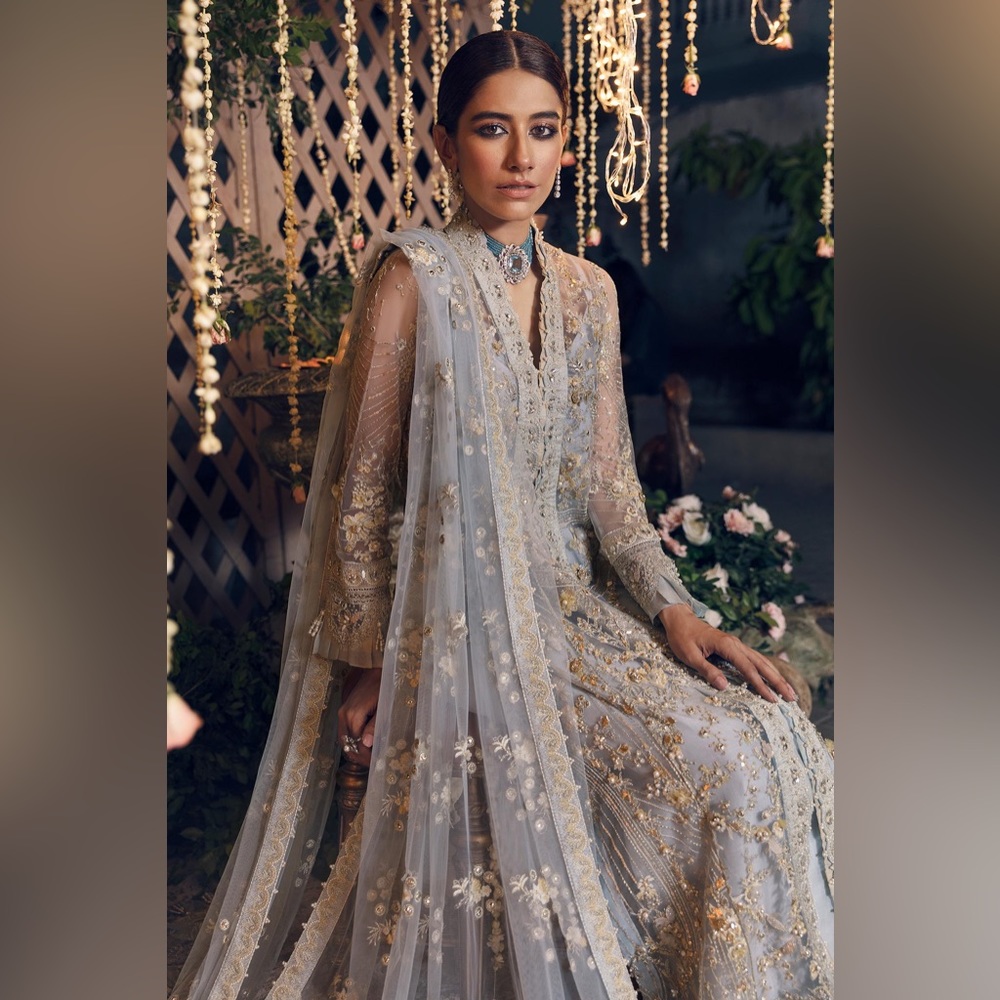 Zaha Pk Gossamer